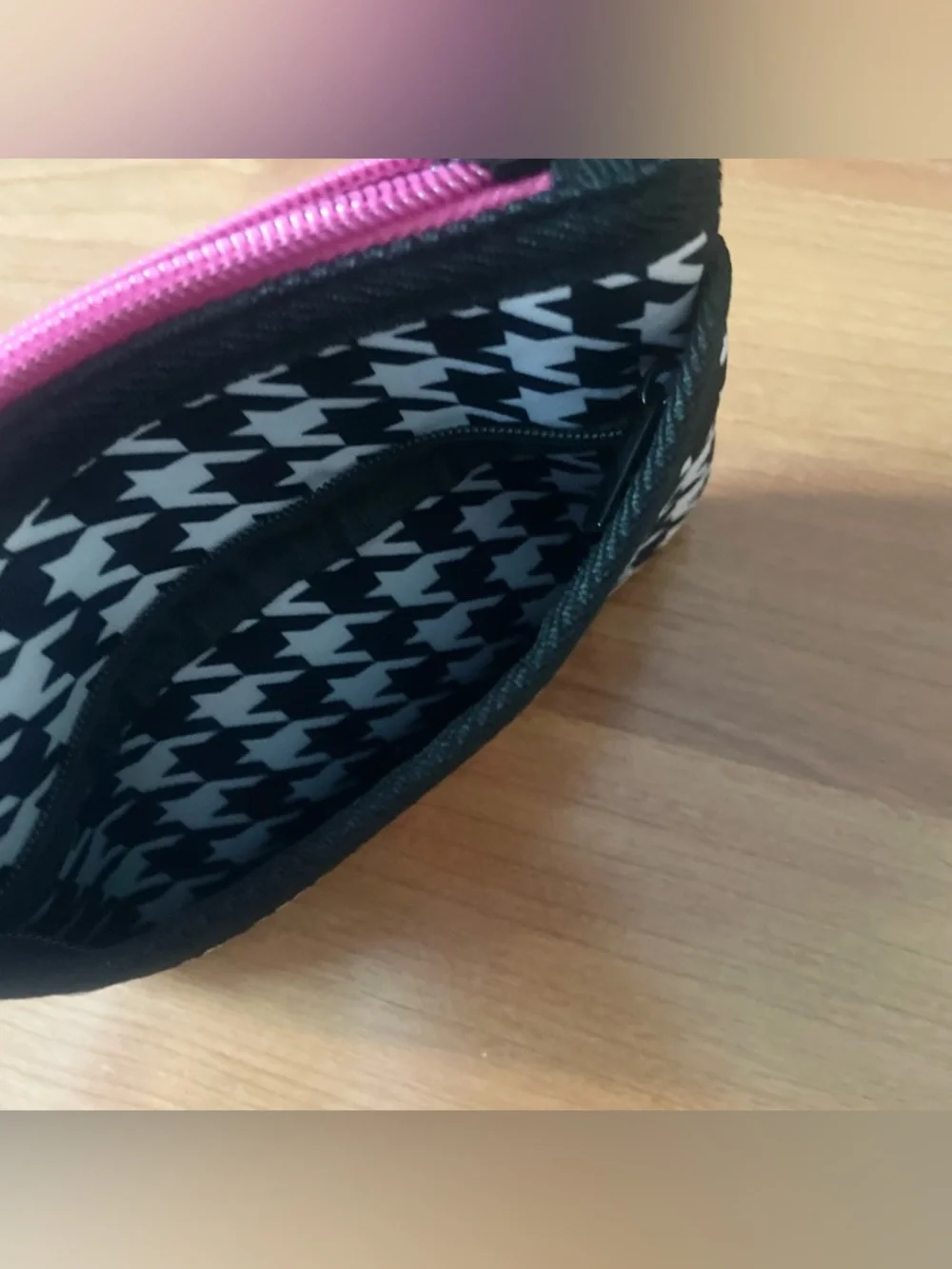 NWT Haute Shore Max Card Case~Royal